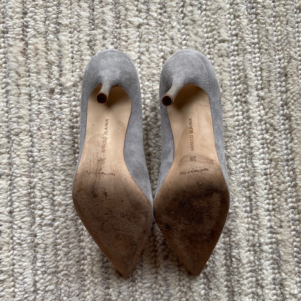 💕Manolo Blahnik BB Suede Pointed Heel - Picture 6 of 7